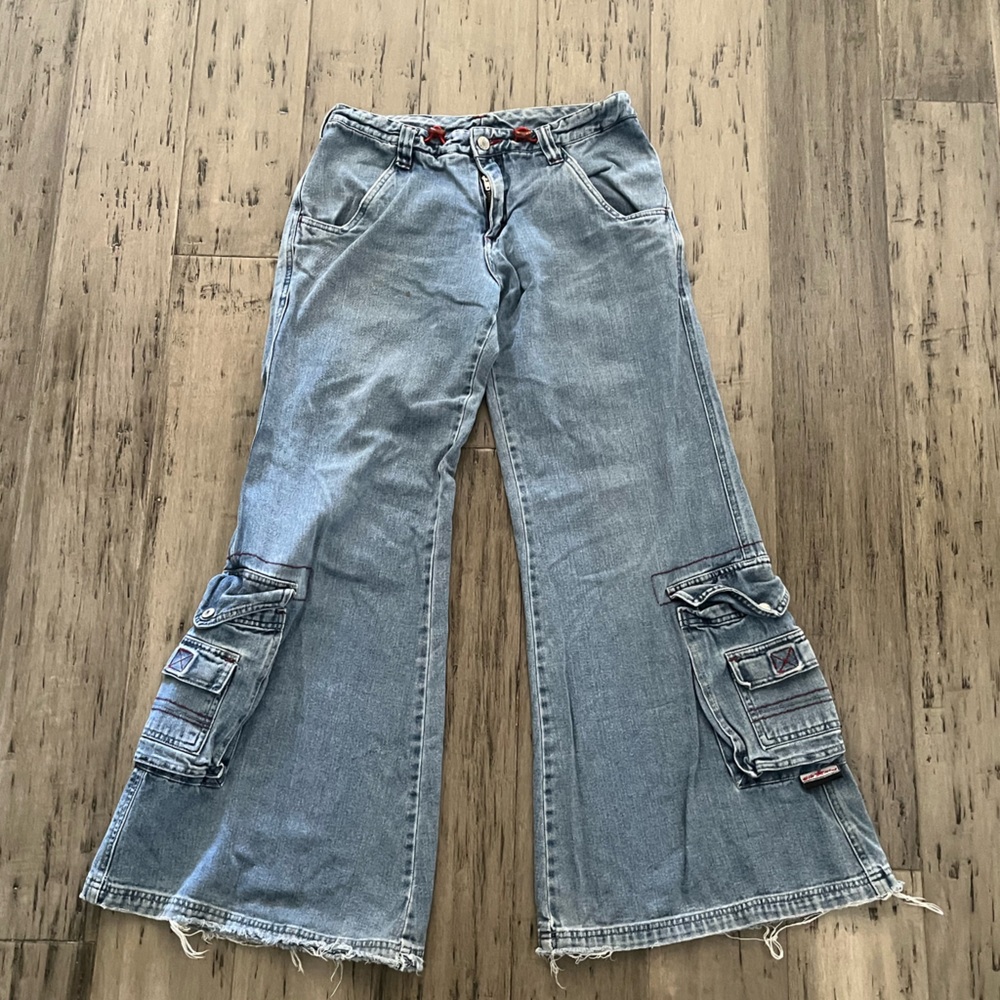 RARE Y2K Kik Girl Super Wide Cargo Jeans Size 3